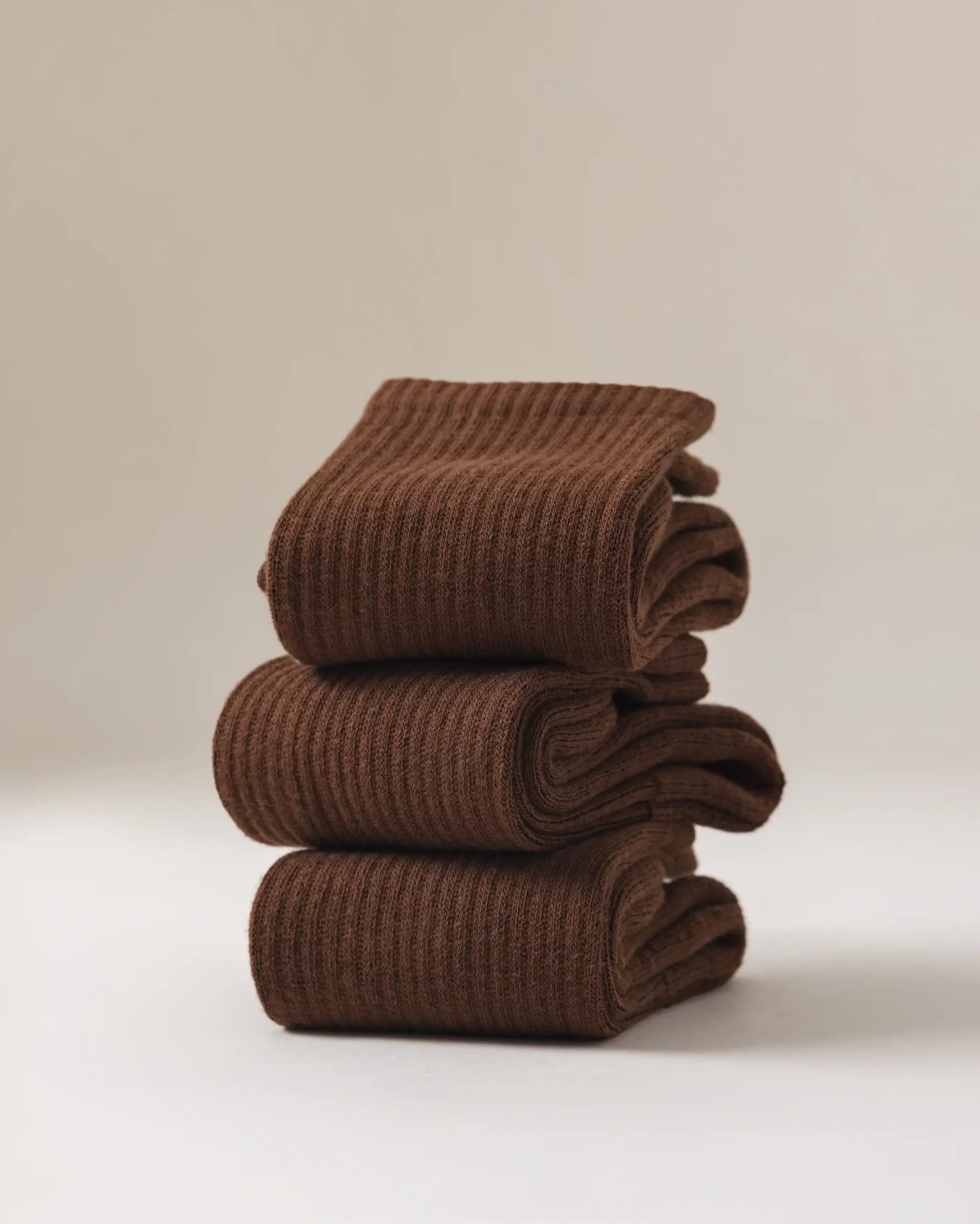 HYACINTH HYALINE Man Socks Pure Color Set , Nutmeg Brown , 3 Pairs, Medium Crew image 1