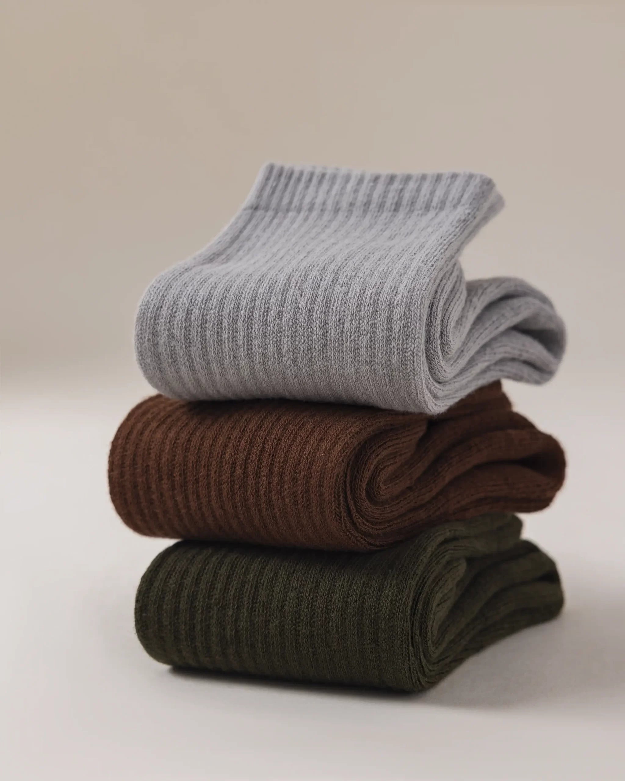 HYACINTH HYALINE Man Socks Mixed Color Set, Mist Gray, Nutmeg Brown, Charcoal Green, 3 Pairs, Large Crew image 4