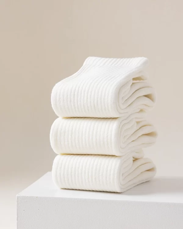 Hyacinth hyaline Cream White socks